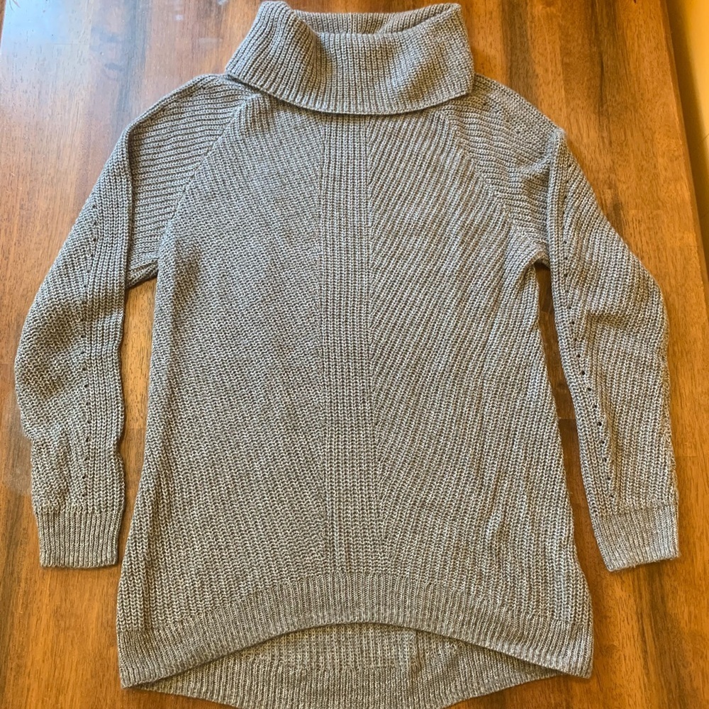 Christopher & Banks sweater women’s medium gray long sleeve knit cowl neck